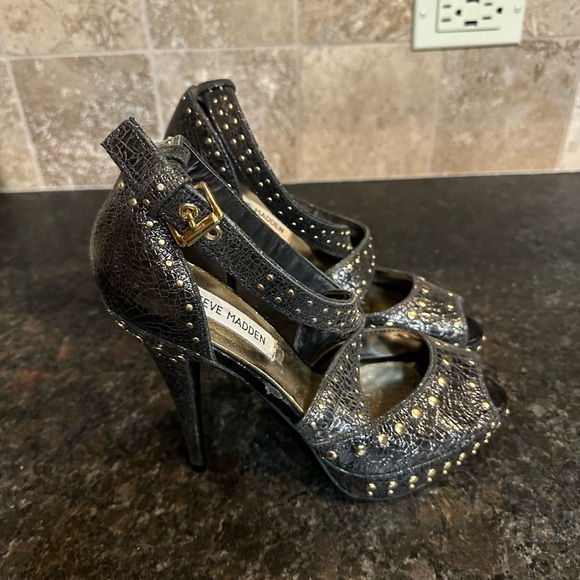 Steve Madden Black Studded Peep-Toe Heels - Picture 2 of 6